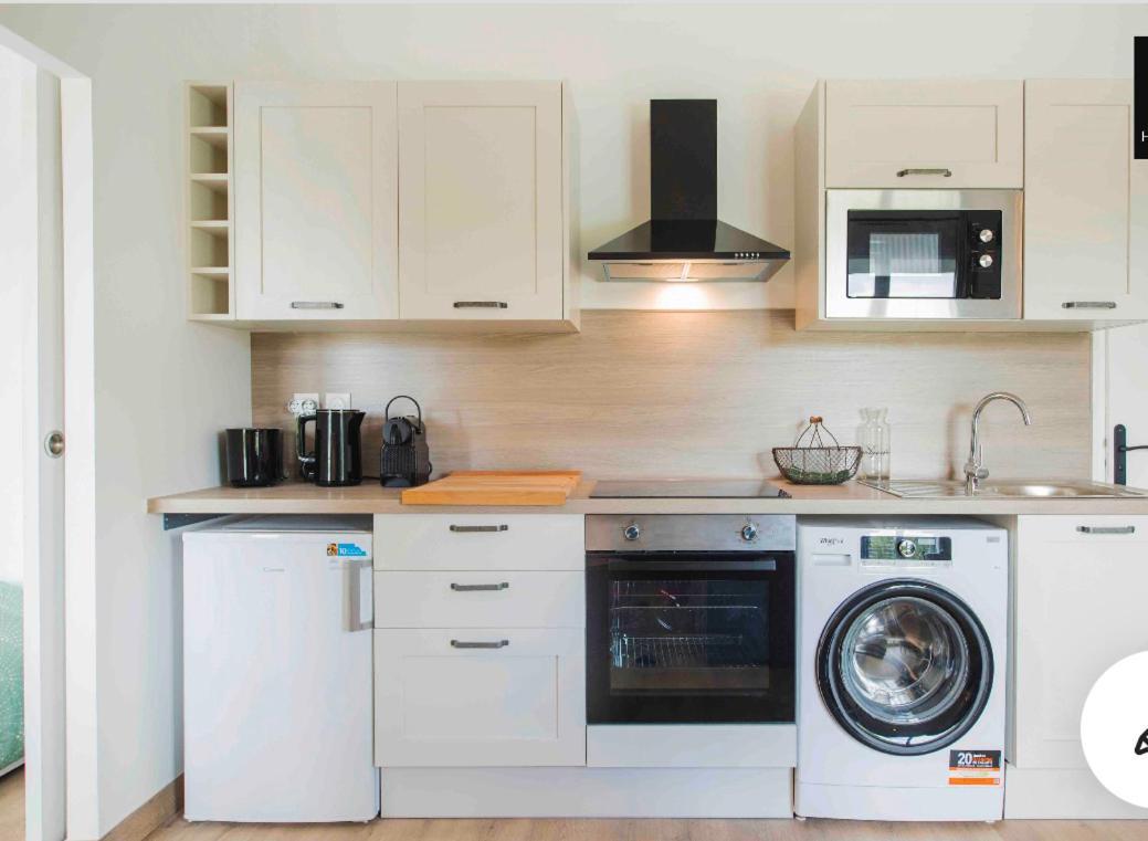 Cosy Loire, T2 Neuf, Front De Loire ,Vue Cathedrale,5Min A Pied Centre Ville Et Parking Prive Orleans Ngoại thất bức ảnh