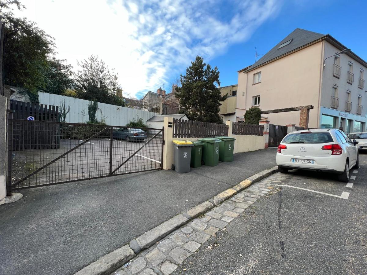 Cosy Loire, T2 Neuf, Front De Loire ,Vue Cathedrale,5Min A Pied Centre Ville Et Parking Prive Orleans Ngoại thất bức ảnh