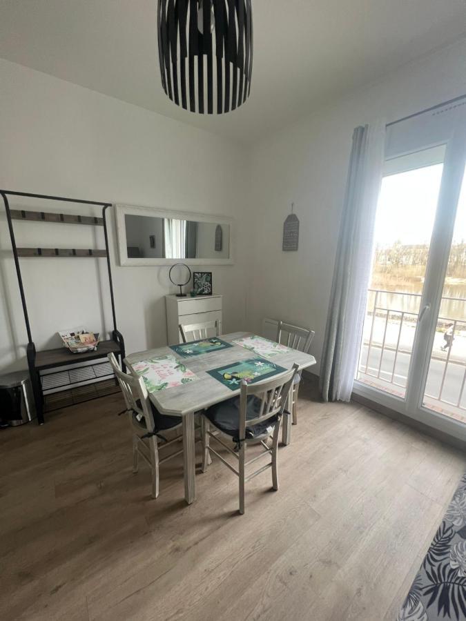 Cosy Loire, T2 Neuf, Front De Loire ,Vue Cathedrale,5Min A Pied Centre Ville Et Parking Prive Orleans Ngoại thất bức ảnh